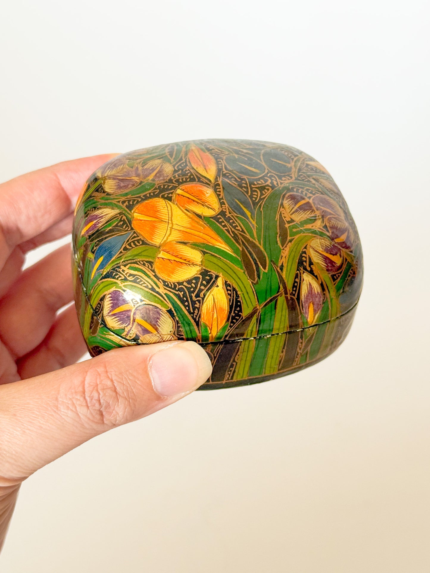 Vintage Kashmir Indian Lacquered Domed Box With Lilies