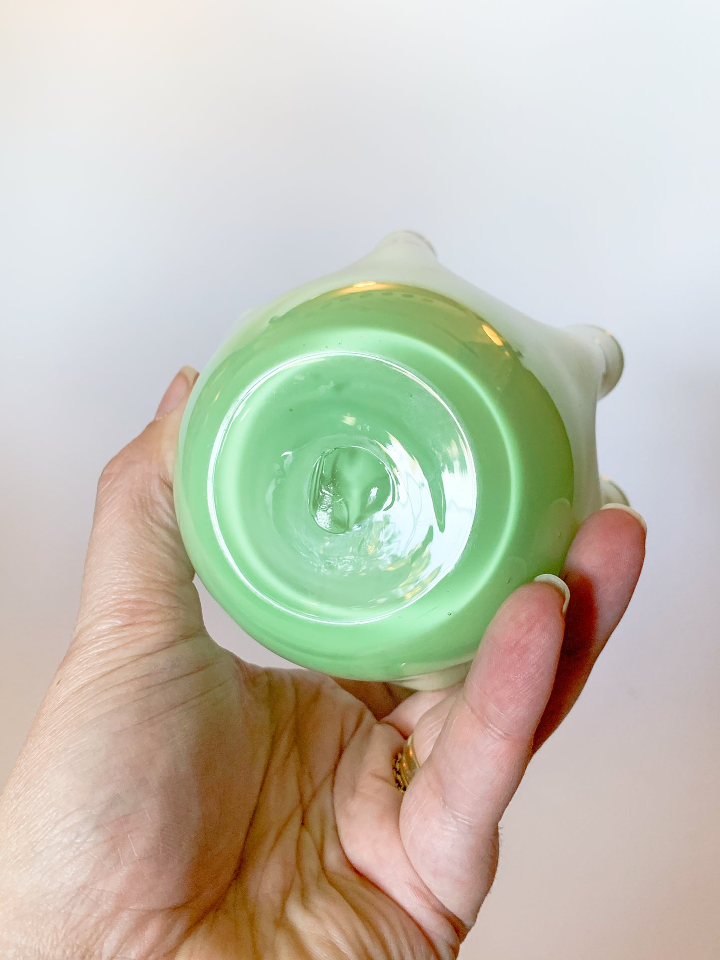 Mint Green Blown Glass Fazzaletto Handkerchief Vase in the Style of Venini