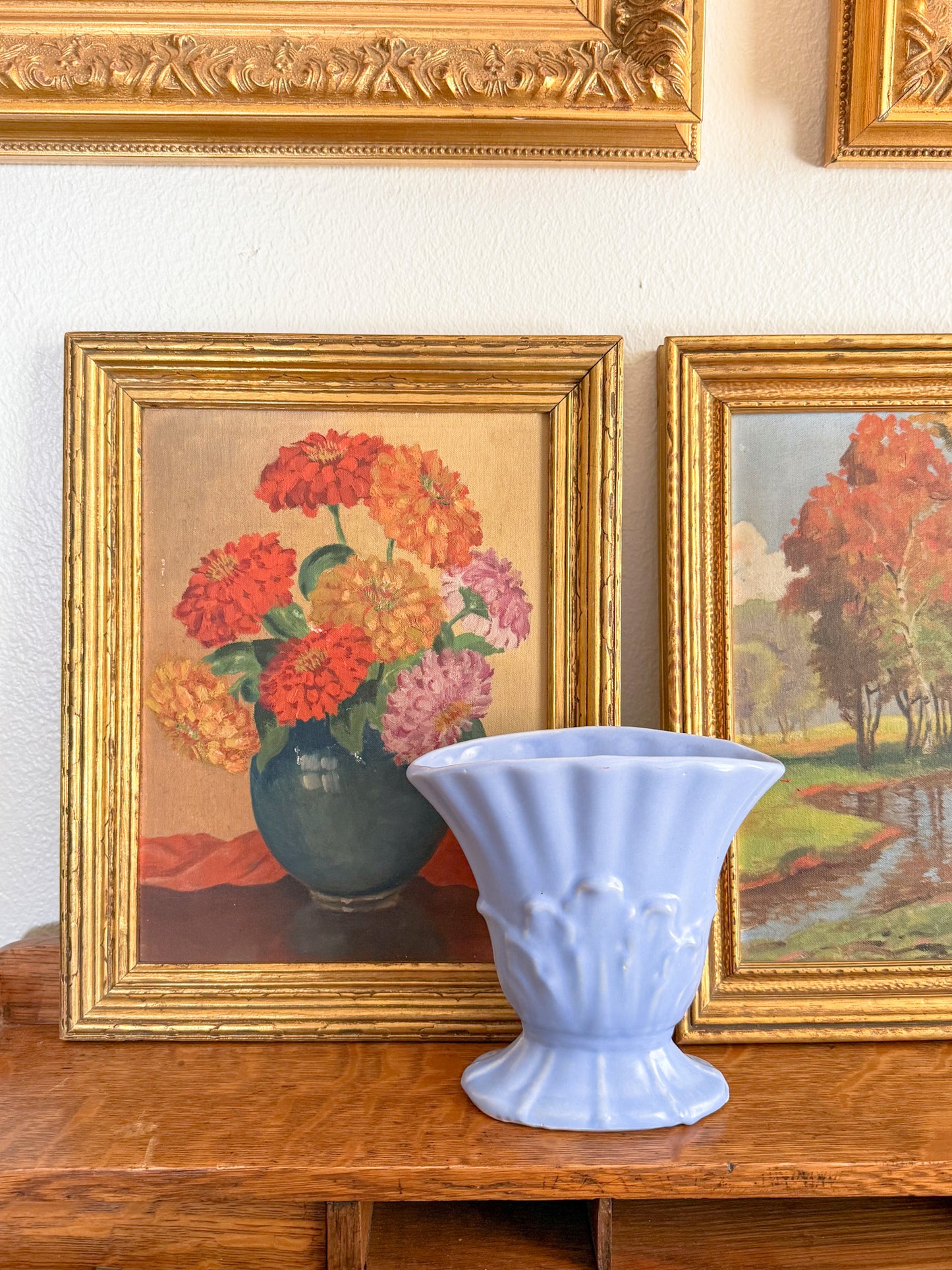 1930s Periwinkle USA Pottery Fan Vase