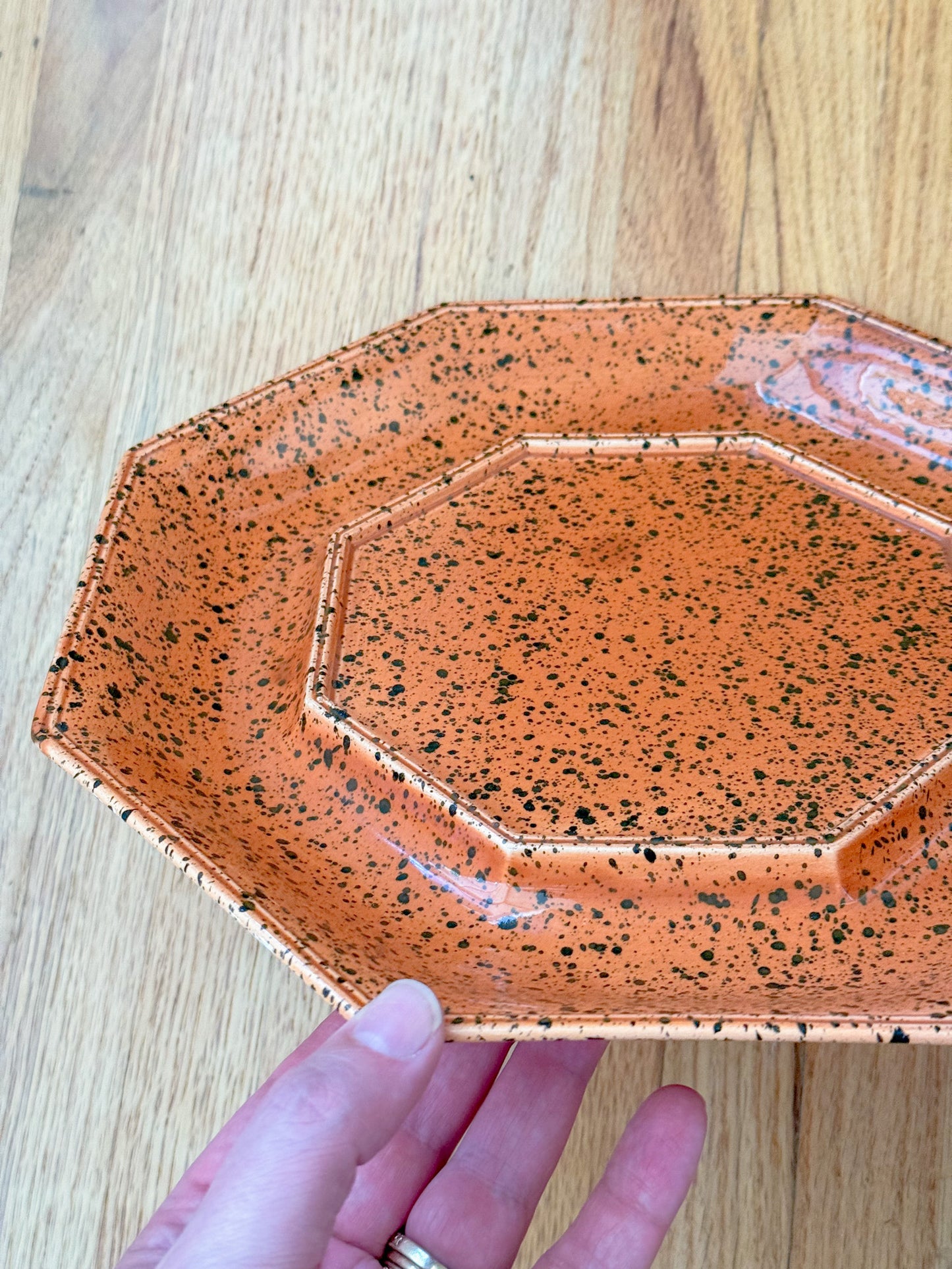 Vintage Georges Briard Splatterware Charcuterie Plate, Terracotta Orange With Dark Green Splatter