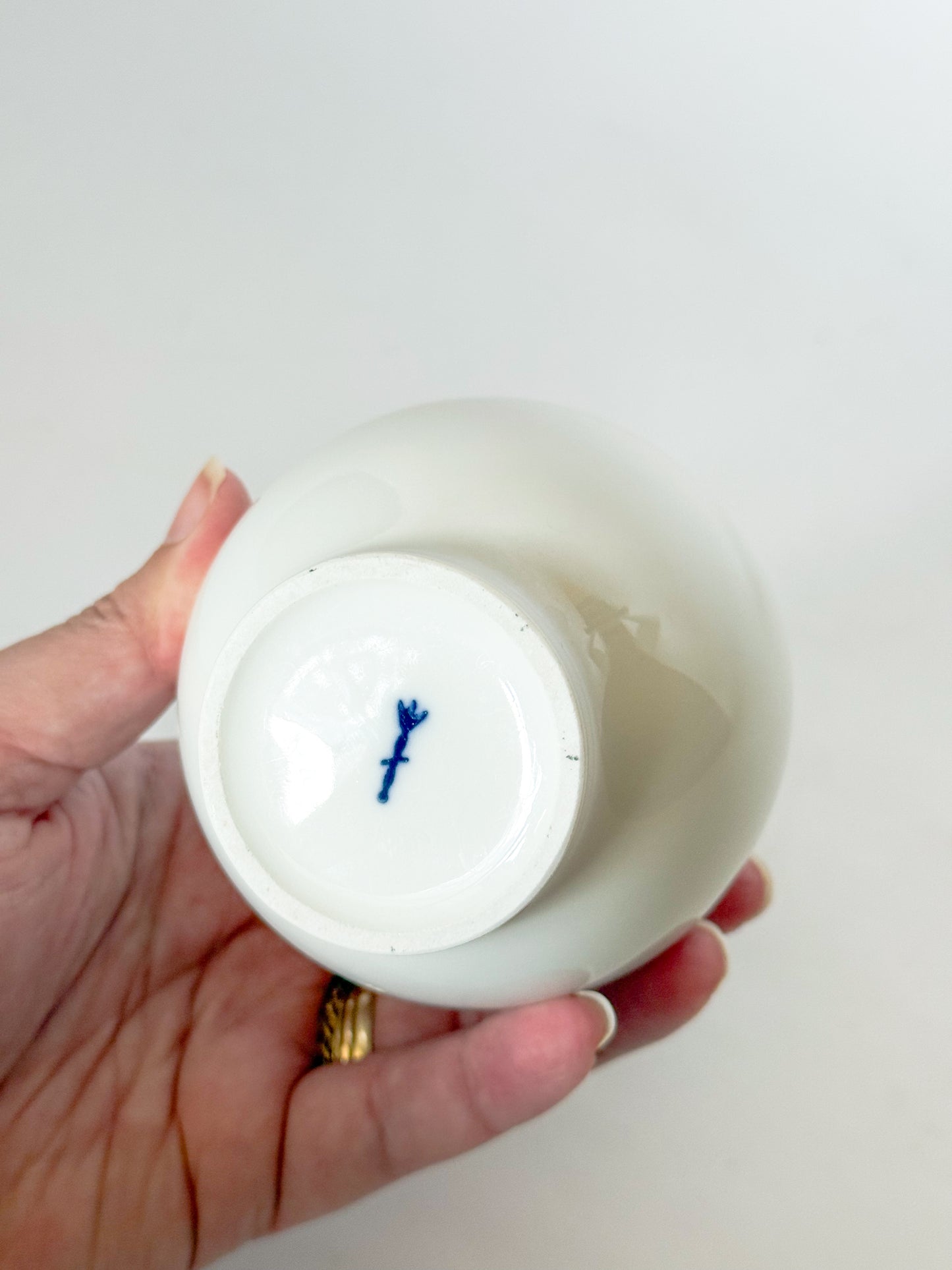 Vintage KPM Berlin White Porcelain Bud Vase