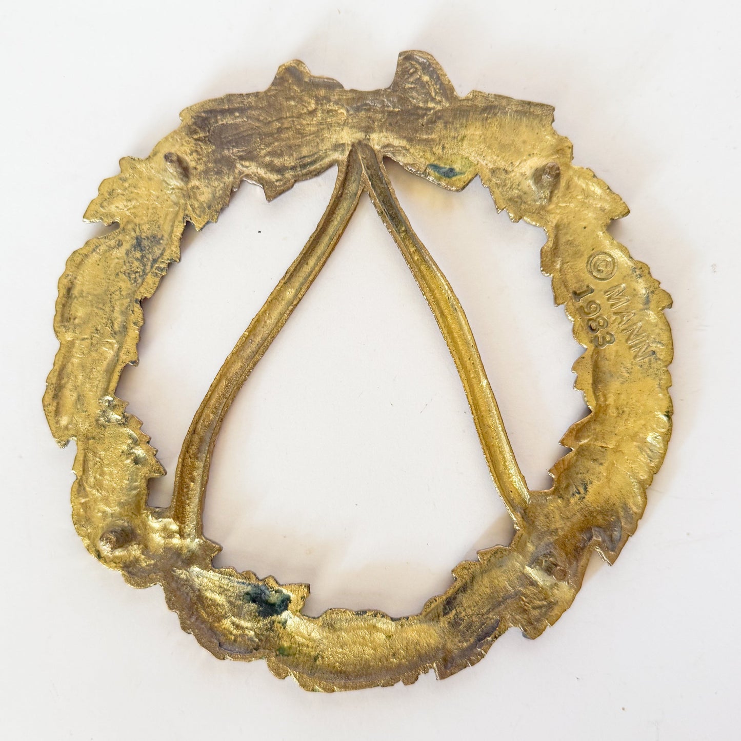 Vintage Brass Wreath and Bow Trivet