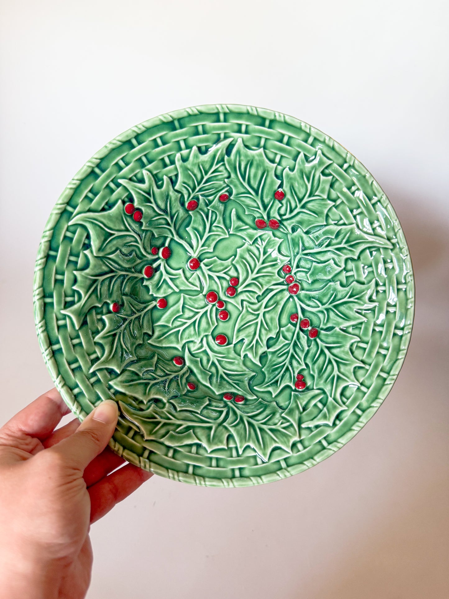 Bordallo Pinheiro Christmas Holly 10" Round Serving Bowl