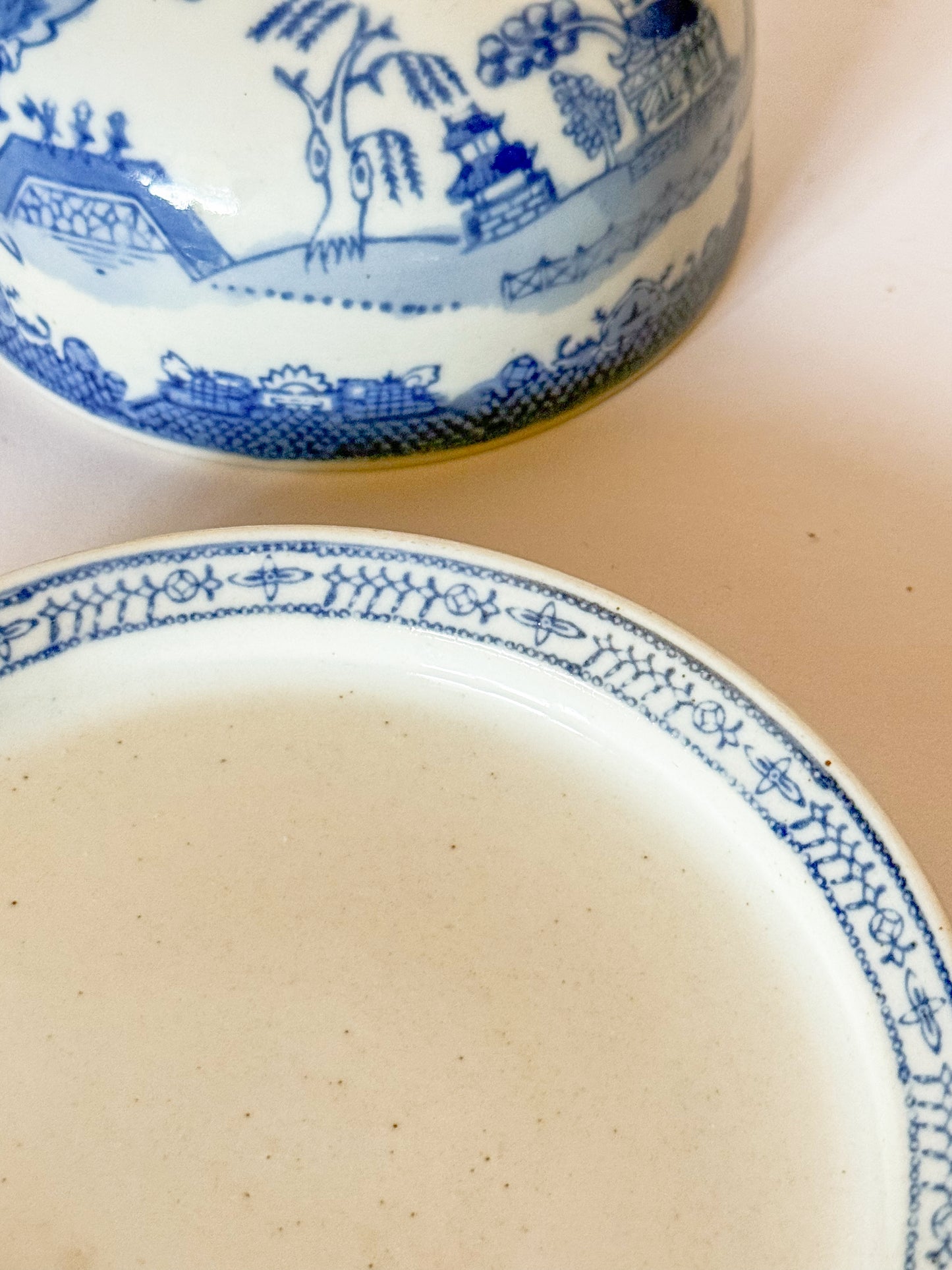 Vintage Blue Willow Cheese Dome/Butter Dish