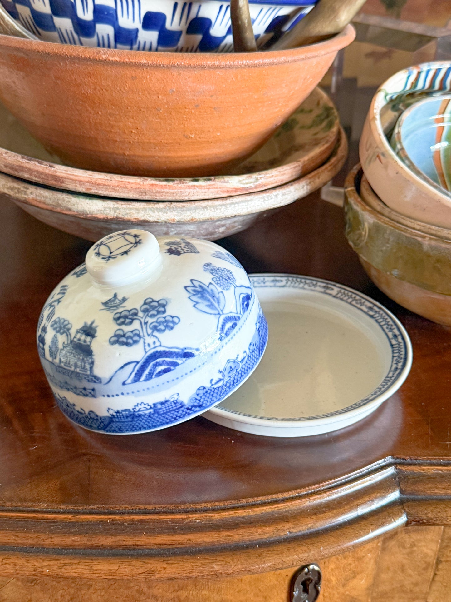 Vintage Blue Willow Cheese Dome/Butter Dish