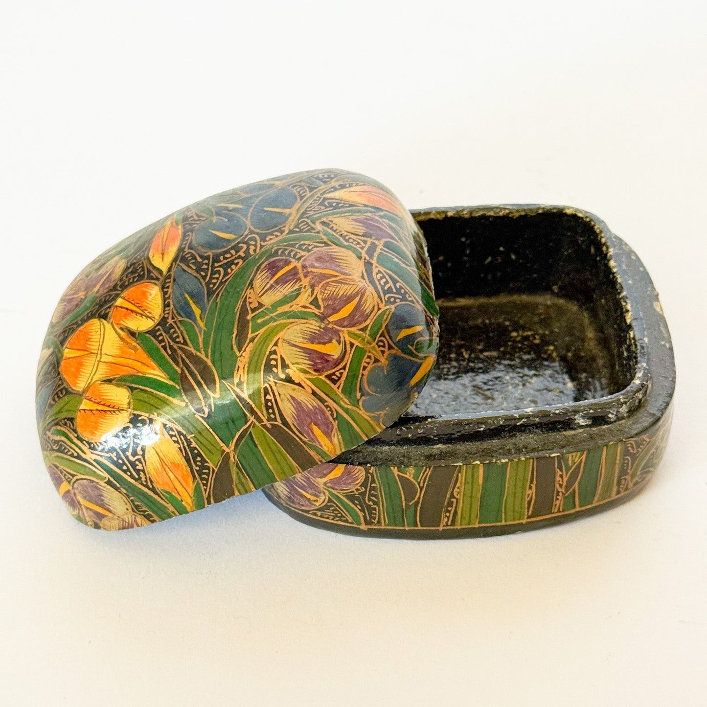 Vintage Kashmir Indian Lacquered Domed Box With Lilies