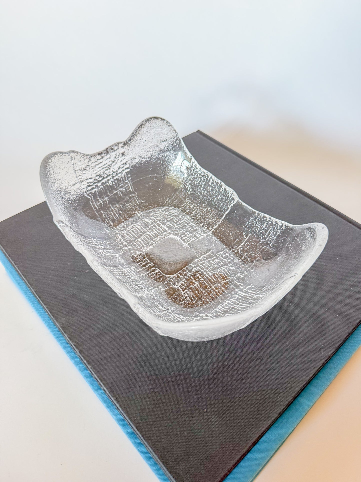 Vintage Swedish Glass Bowl by Christer Sjögren for Lindshammar Glasbruk, 1970s