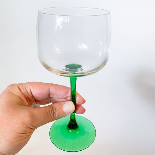 French Luminarc green stem wine glasses, Set of 4