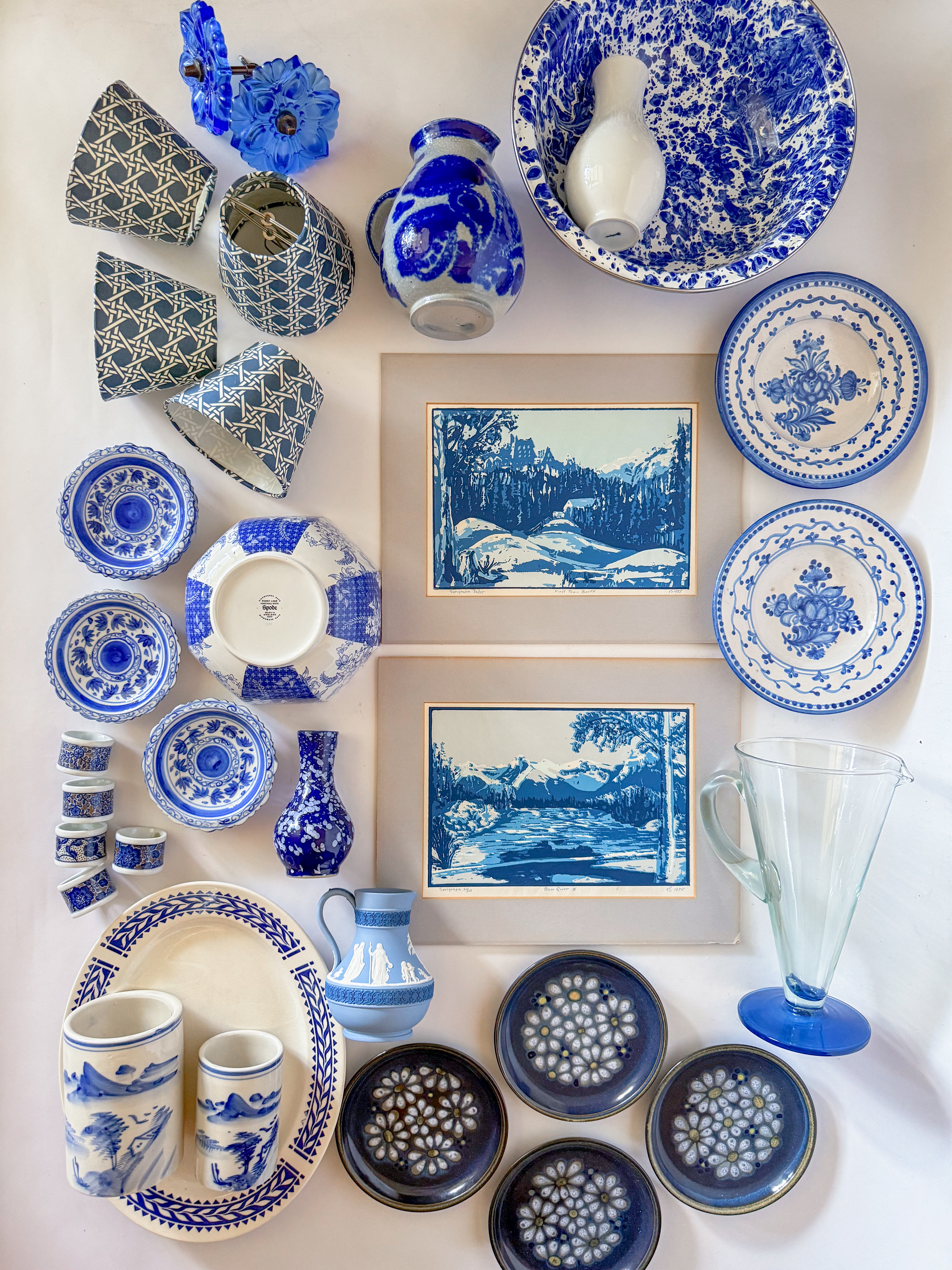 * antique mini plate ❀ ビンテージブルー ボタニカル柄 Vintage Blue and White Floral Majolica Plate, Made in