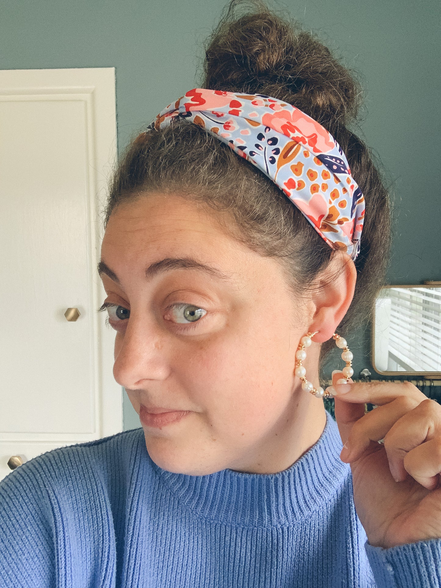 PRE-OREDER Pearly Hoops